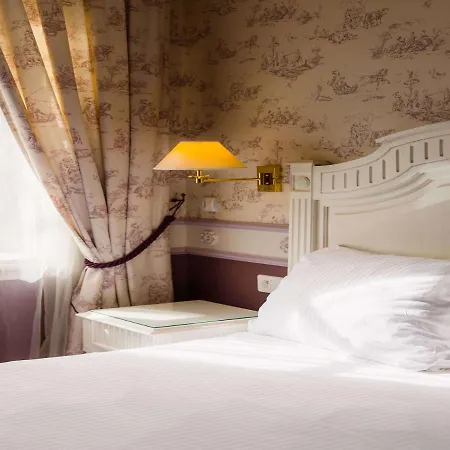 Hotel Mercure Moulins Centre De Paris